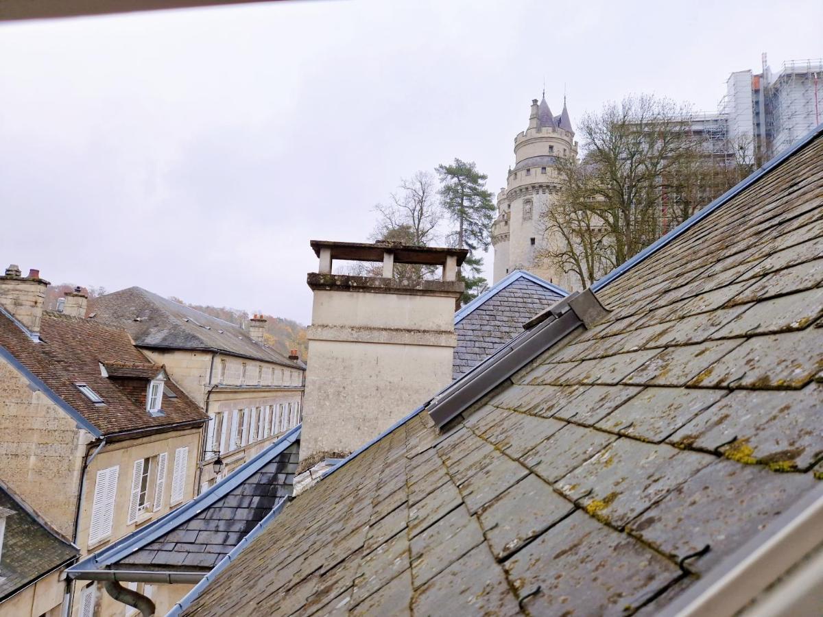 Castle Room Pierrefonds Exterior photo